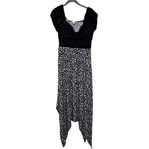 Black & White Floral Handkerchief Hem Dress By Derek Heart Lace Bodice Size Larg